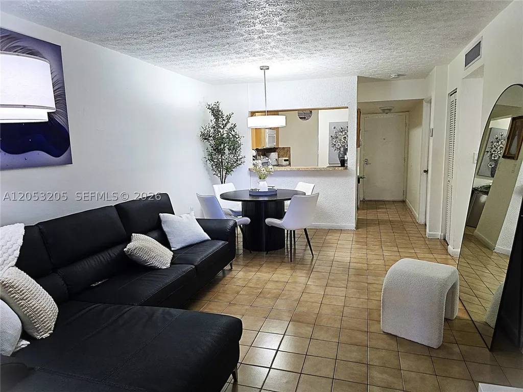 6070 W 18th Avenue Hialeah FL 33012