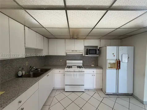 881 E 14th Street Hialeah FL 33010