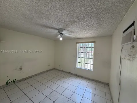 881 E 14th Street Hialeah FL 33010
