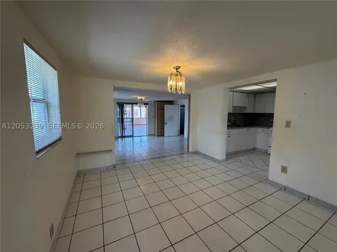 881 E 14th Street Hialeah FL 33010