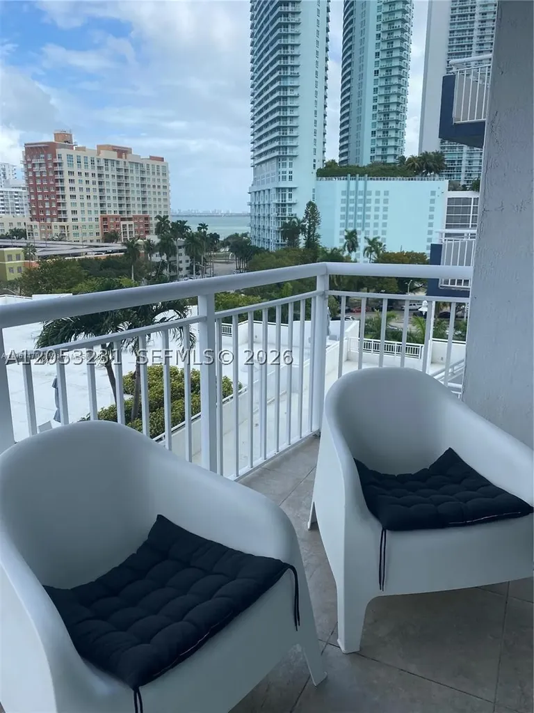 275 NE 18th Street Miami FL 33132