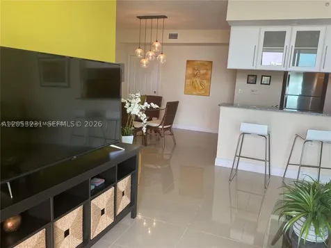 275 NE 18th Street Miami FL 33132