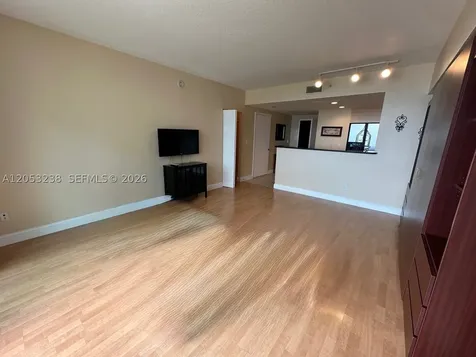 325 S Biscayne Boulevard Miami FL 33131