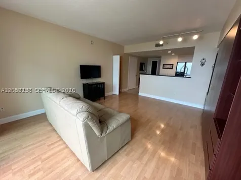 325 S Biscayne Boulevard Miami FL 33131