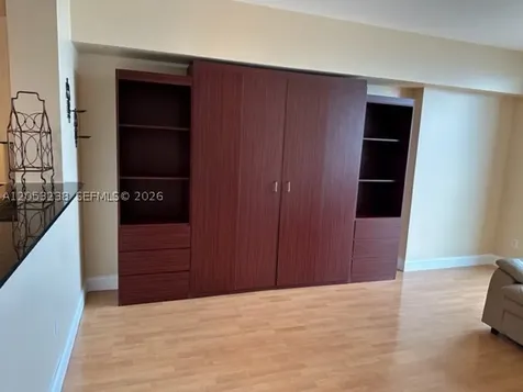 325 S Biscayne Boulevard Miami FL 33131