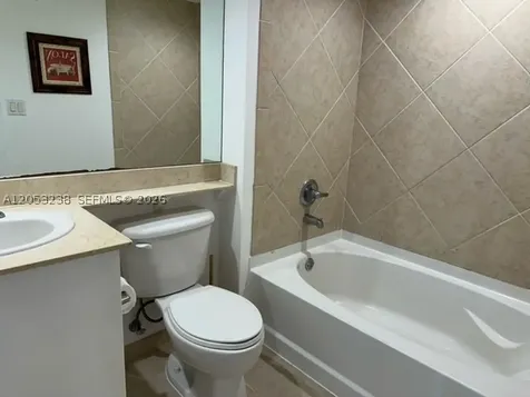 325 S Biscayne Boulevard Miami FL 33131