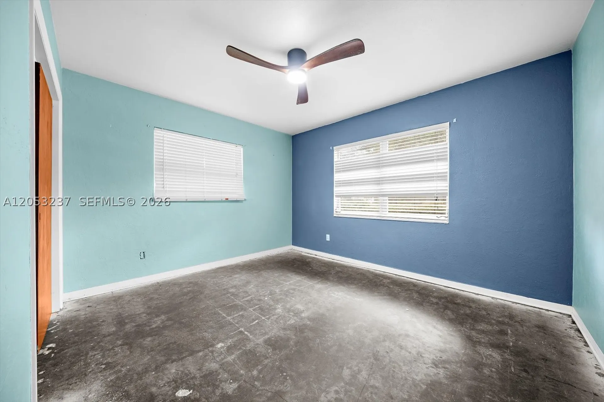 4946 2nd Ave N St Petersburg Other City - In The State Of Florida FL 33710