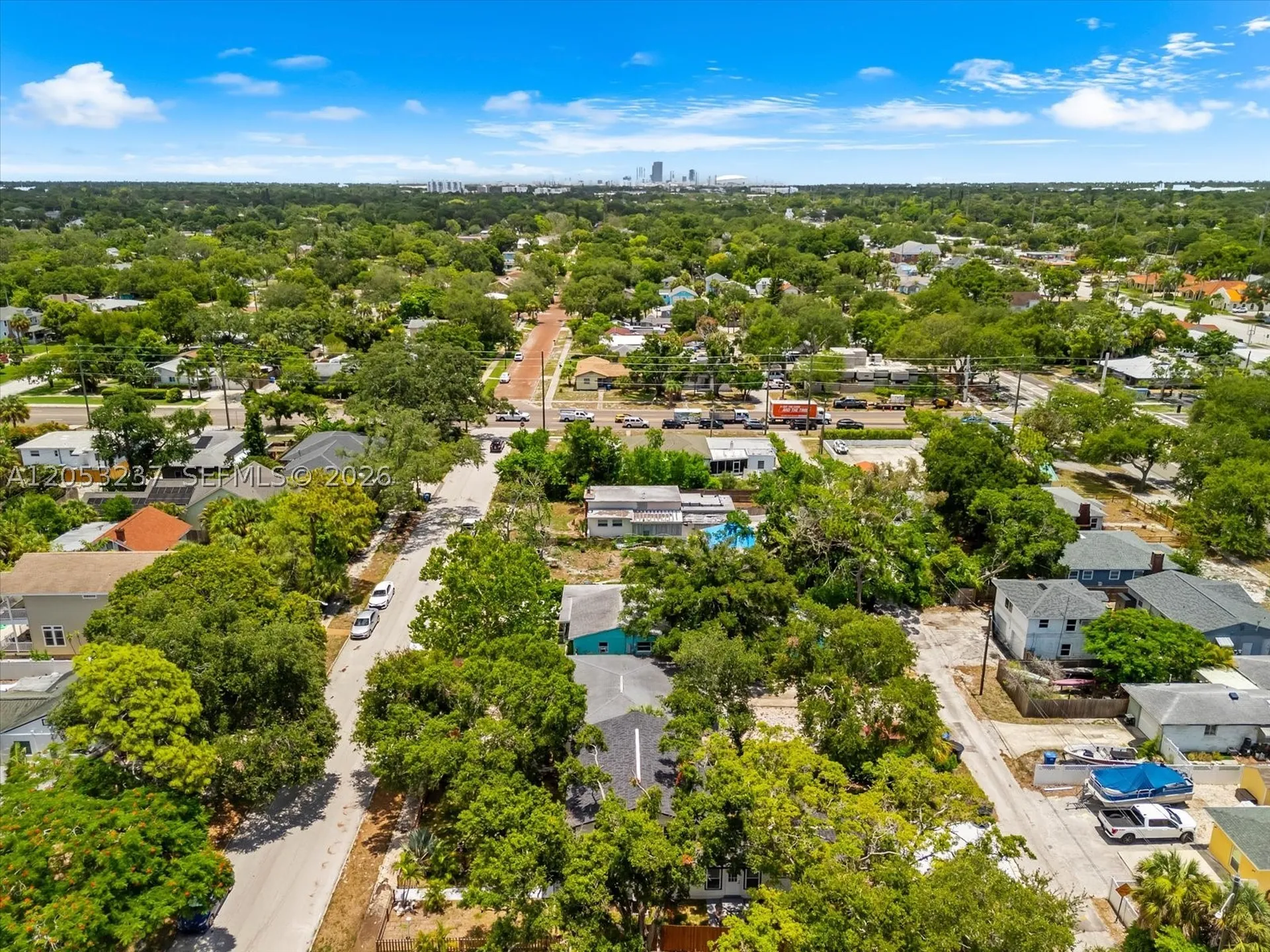 4946 2nd Ave N St Petersburg Other City - In The State Of Florida FL 33710