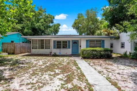 4946 2nd Ave N St Petersburg Other City - In The State Of Florida FL 33710