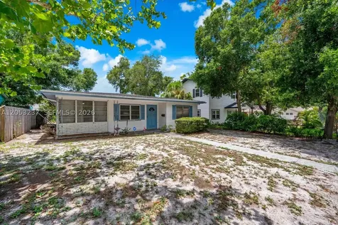 4946 2nd Ave N St Petersburg Other City - In The State Of Florida FL 33710