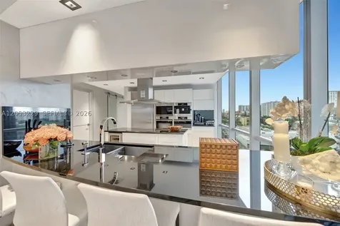 17121 Collins Avenue Sunny Isles Beach FL 33160