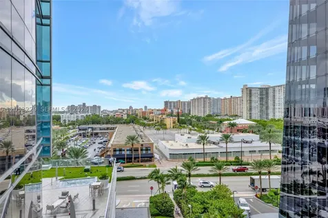 17121 Collins Avenue Sunny Isles Beach FL 33160
