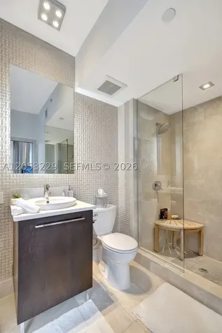 17121 Collins Avenue Sunny Isles Beach FL 33160