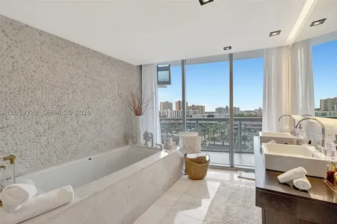 17121 Collins Avenue Sunny Isles Beach FL 33160
