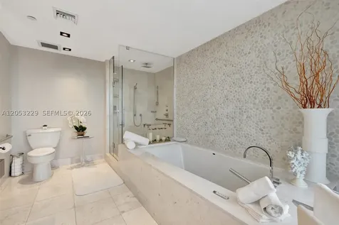 17121 Collins Avenue Sunny Isles Beach FL 33160
