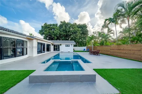 3400 N Park Road Hollywood FL 33021
