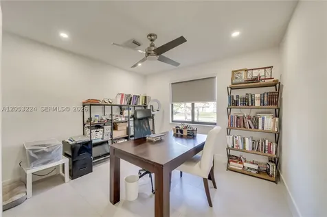 3400 N Park Road Hollywood FL 33021
