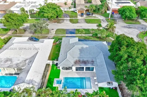 3400 N Park Road Hollywood FL 33021