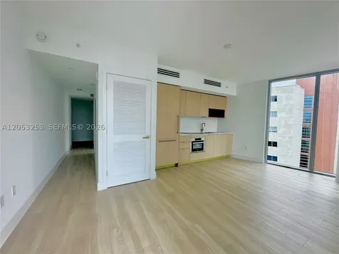 90 NE 32nd Street Miami FL 33137