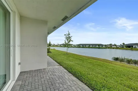 3783 Harborside Avenue Fort Pierce FL 34946