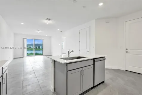 3783 Harborside Avenue Fort Pierce FL 34946
