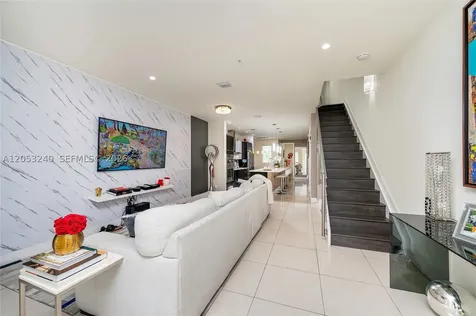 10265 NW 63rd Terrace Doral FL 33178