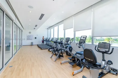 10265 NW 63rd Terrace Doral FL 33178