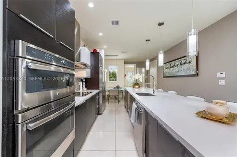 10265 NW 63rd Terrace Doral FL 33178