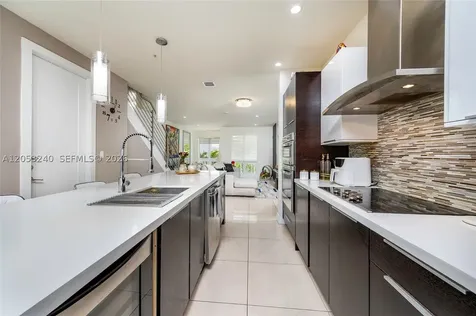 10265 NW 63rd Terrace Doral FL 33178