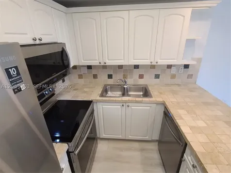 3500 Coral Way Miami FL 33145