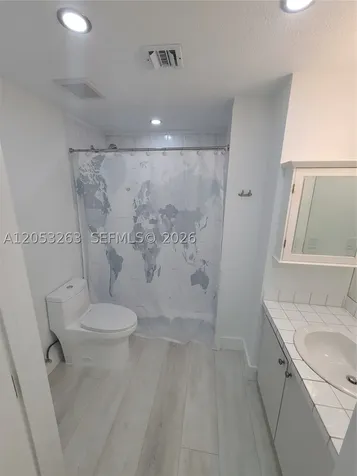 3500 Coral Way Miami FL 33145