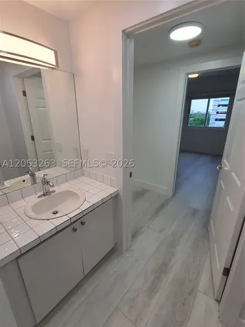 3500 Coral Way Miami FL 33145