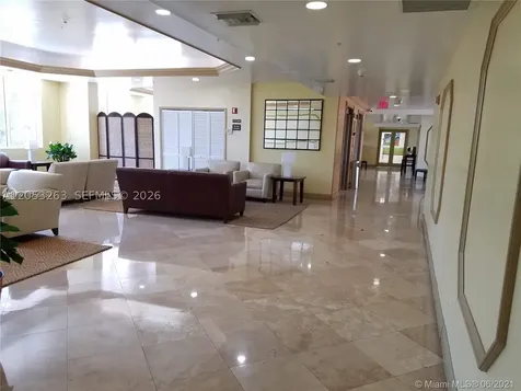 3500 Coral Way Miami FL 33145