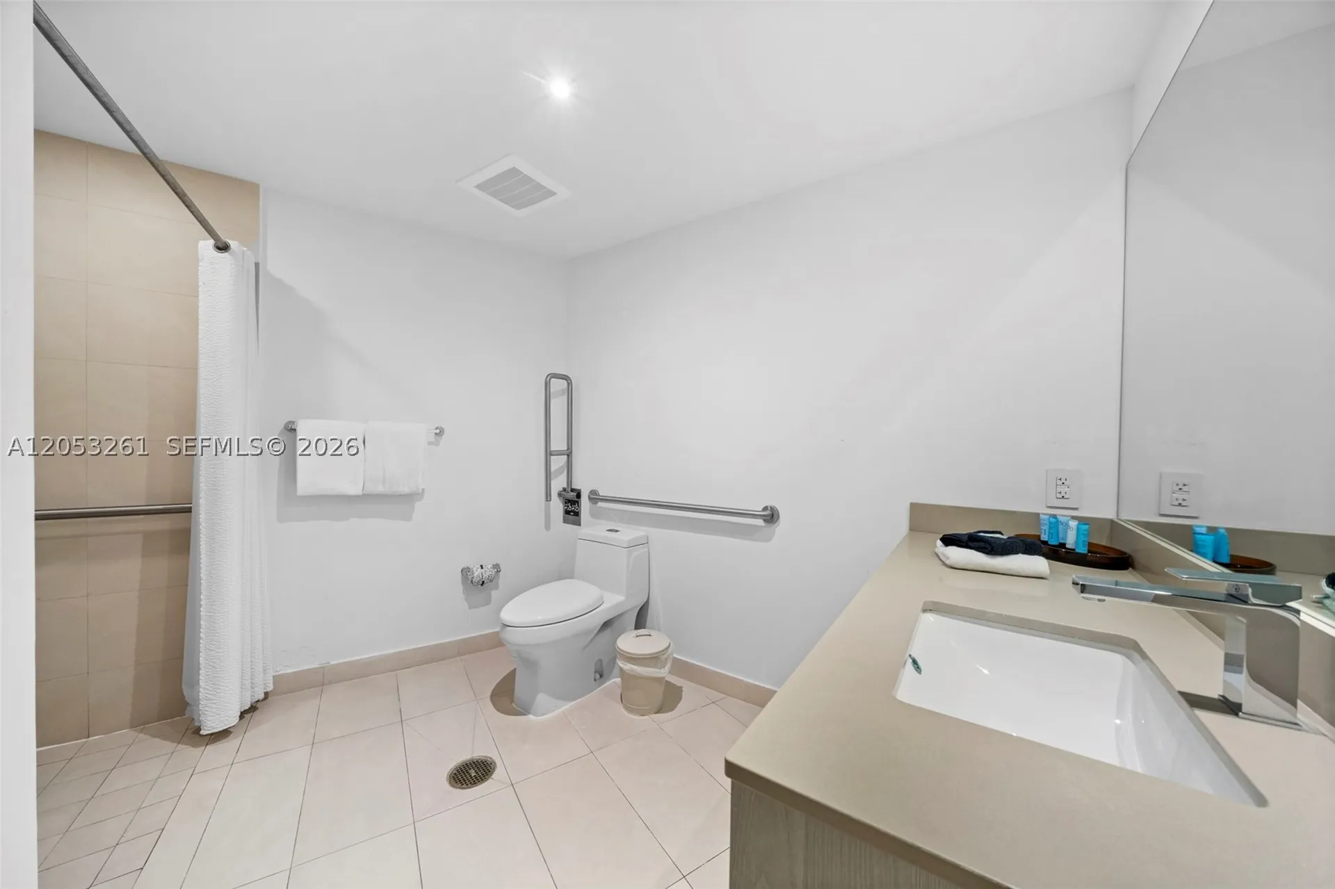 4111 S Ocean Drive Hollywood FL 33019