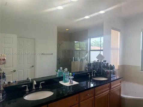 10057 NW 88th Terrace Doral FL 33178