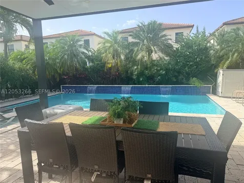10057 NW 88th Terrace Doral FL 33178