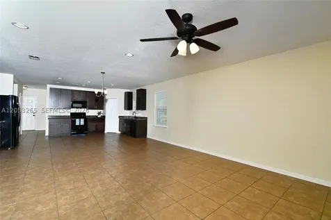 1913 SW 26th Terrace Cape Coral FL 33914