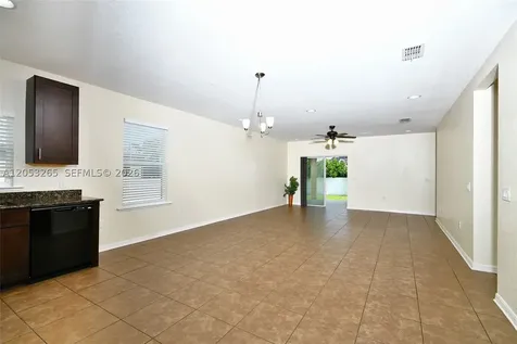 1913 SW 26th Terrace Cape Coral FL 33914