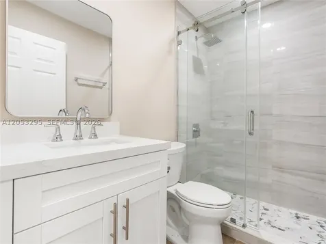 11747 SW 90th Terrace Miami FL 33186