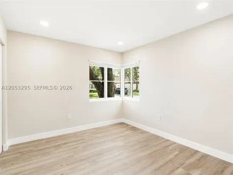 11747 SW 90th Terrace Miami FL 33186