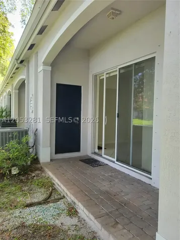 2578 SW 82 Avenue Miramar FL 33025