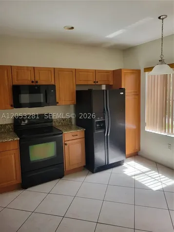 2578 SW 82 Avenue Miramar FL 33025