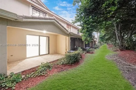 3903 Tree Top Drive Weston FL 33332