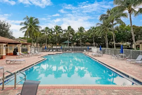 3903 Tree Top Drive Weston FL 33332