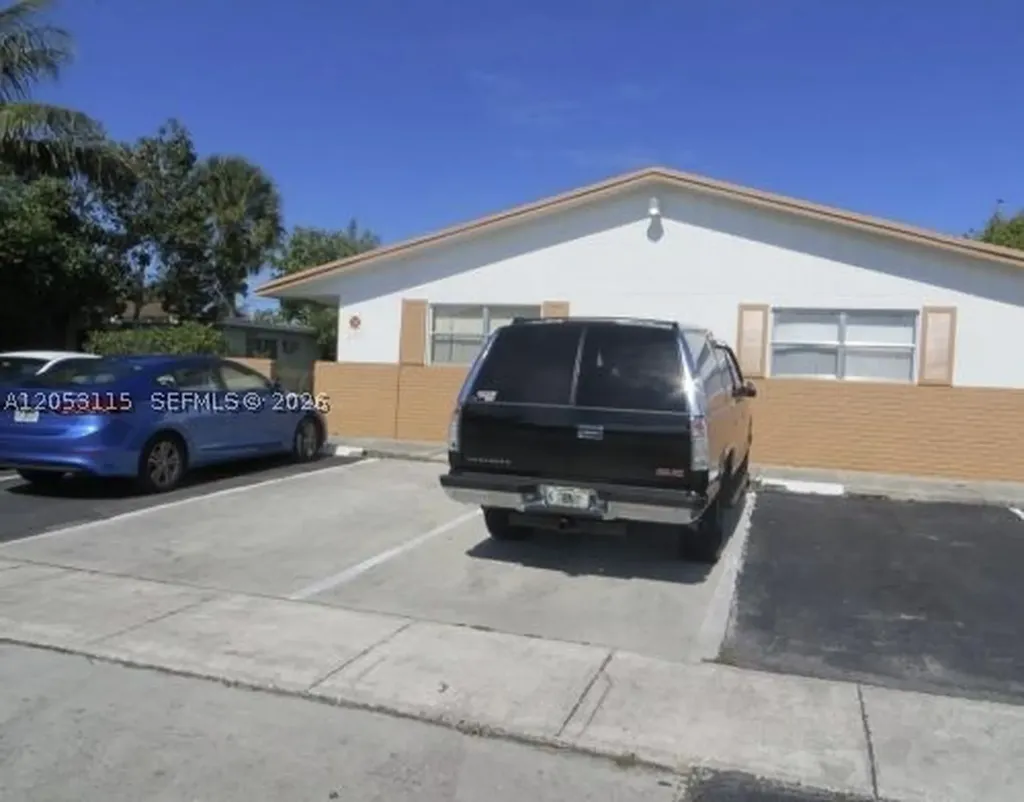 5311 NW 16th Street Lauderhill FL 33313