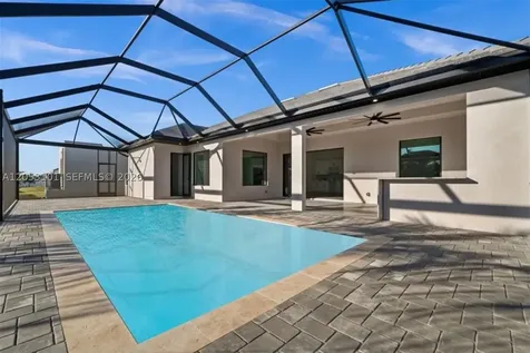 109 SW 37th Place Cape Coral FL 33991