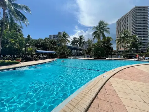 19390 Collins Avenue Sunny Isles Beach FL 33160