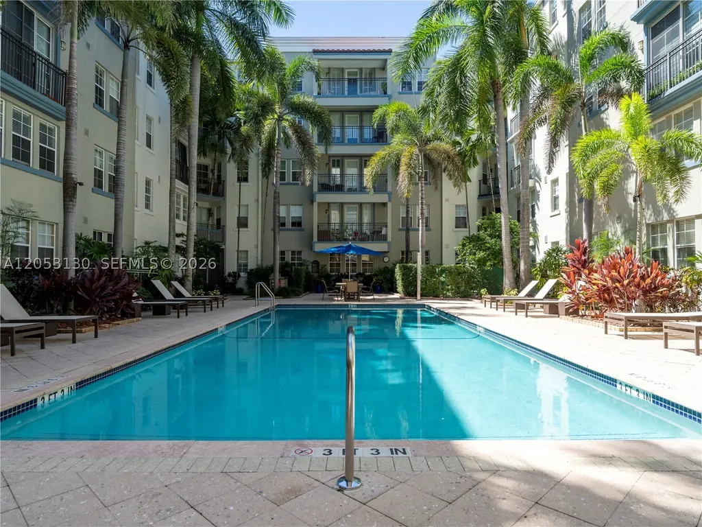 533 NE 3rd Avenue Fort Lauderdale FL 33301