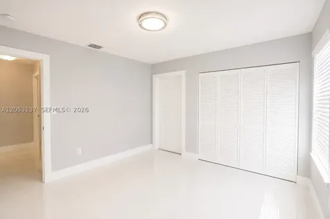 1104 SW 118th Court Miami FL 33184