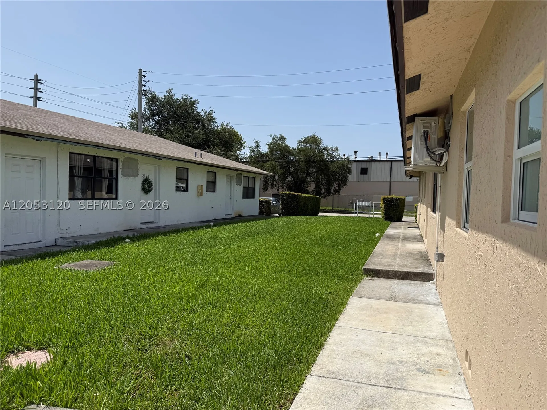 2120-2122 Thomas Street Hollywood FL 33020